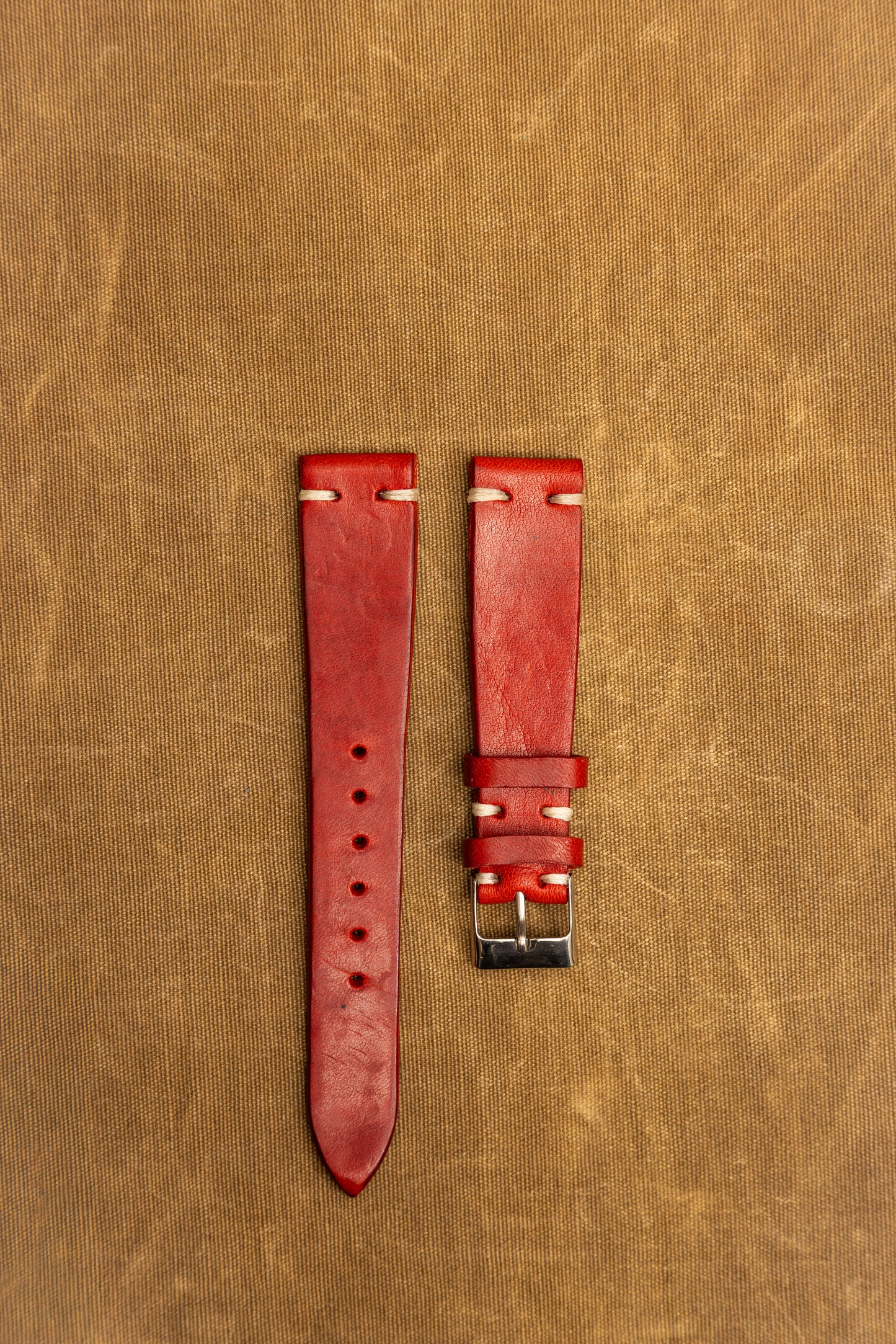 Cinturino "Cuoio Liscio" tinto a mano - Rosso