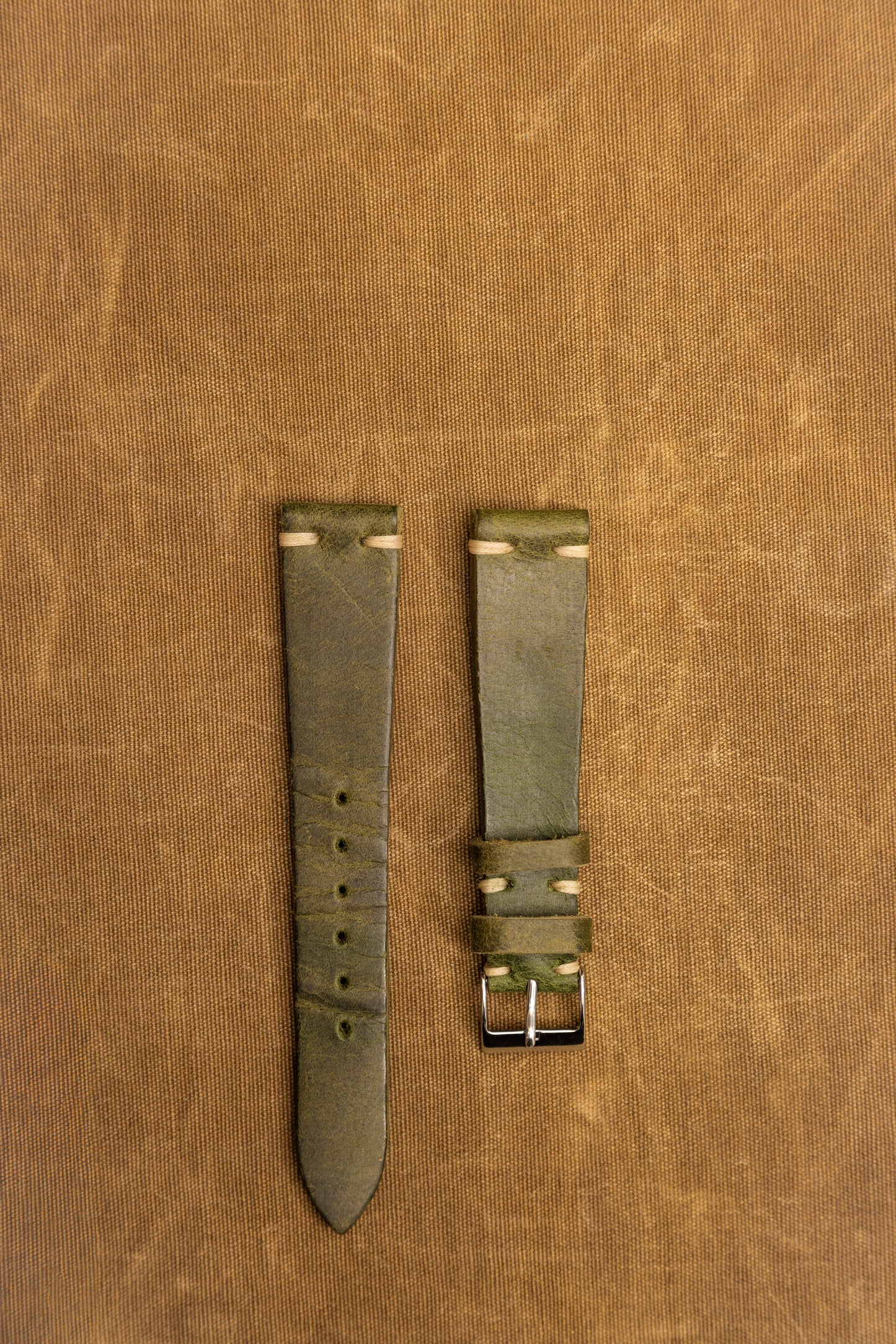 Cinturino "Cuoio Liscio" tinto a mano - Verde