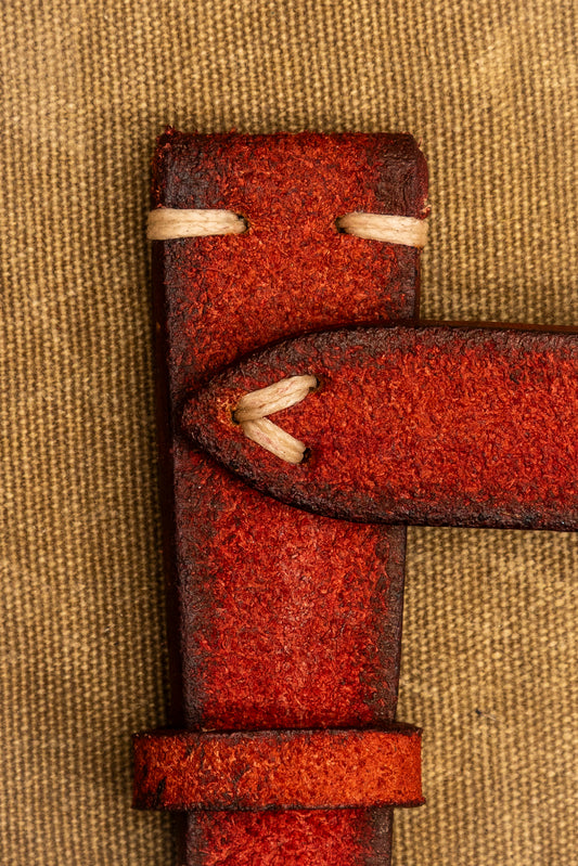 Cinturino "Crosta Vintage" tinto a mano - Rosso