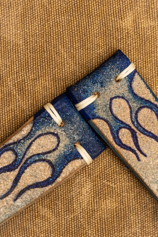 Cinturino "Fiamme" in Crosta tinto a mano - Blue\Grigio