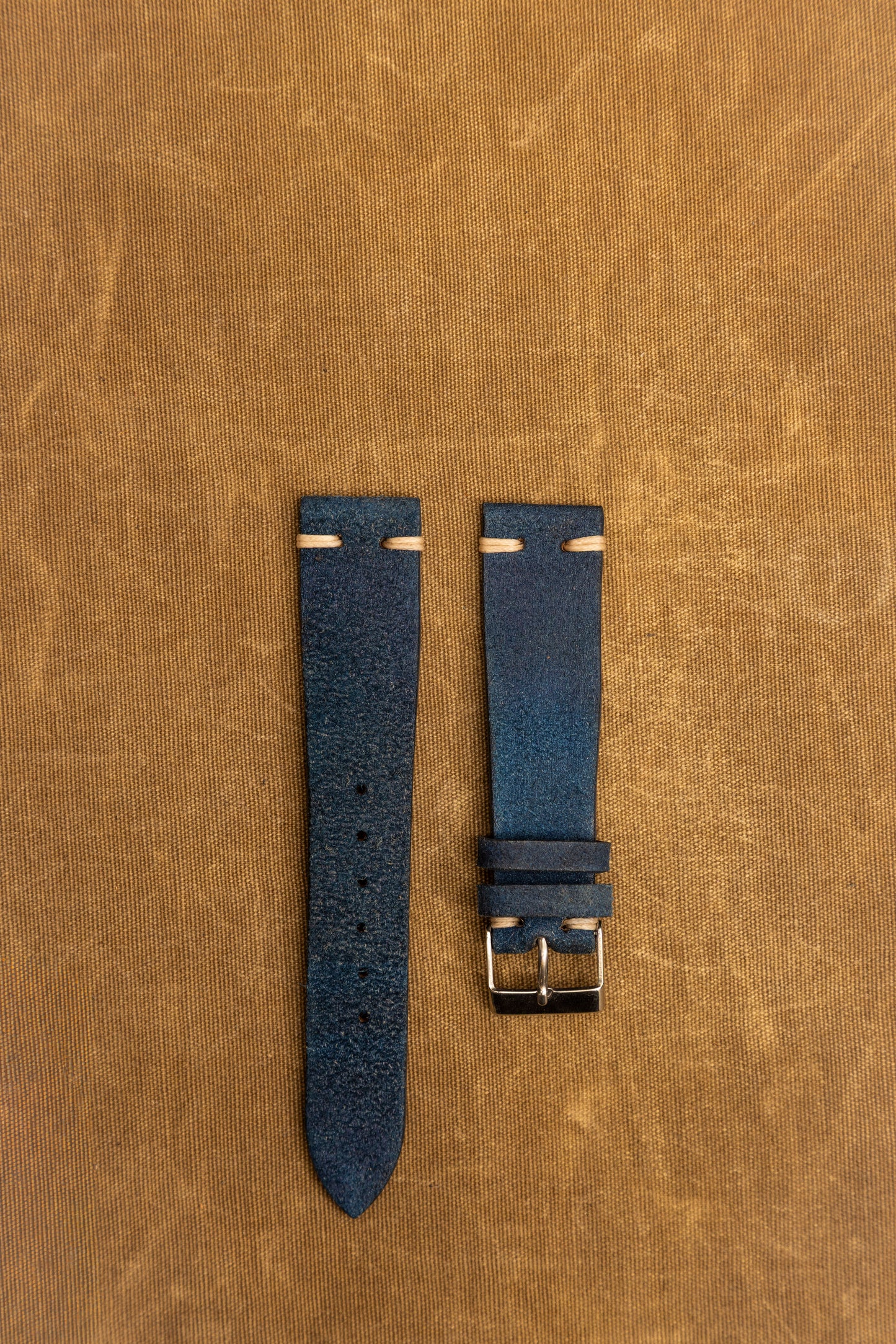 Cinturino "Crosta Semplice" tinto a mano - Blue Royal