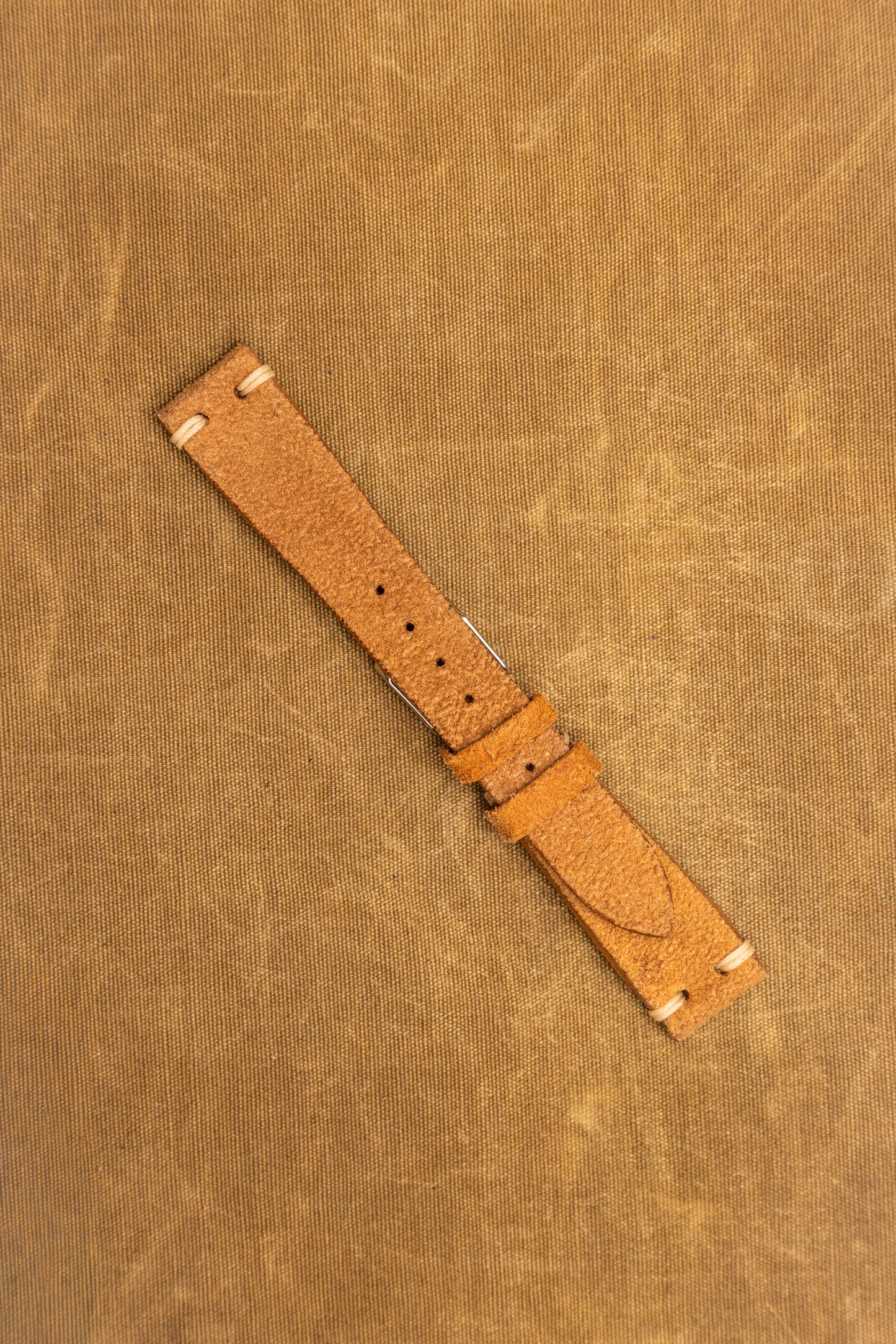 Cinturino "Crosta Semplice" tinto a mano - Beige